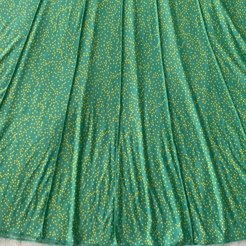Per septum concept green short sleeve yellow small dotted dress for sale - Picture 3 of 5